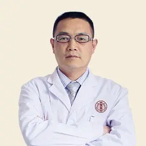 一日之计在于晨老中医张忠民一刻也不曾懈怠